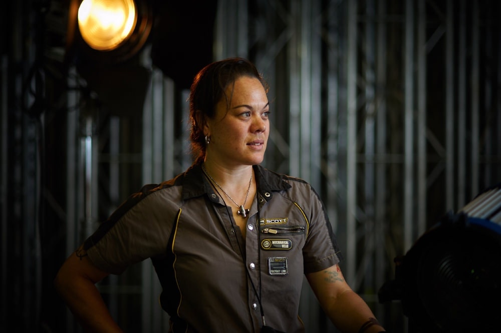 Gillian Huxley, rigger, gaffer, Best boy. Women in non traditional occupations Rigging
